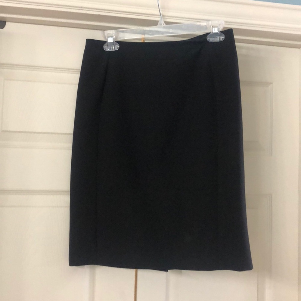 Black pencil skirt